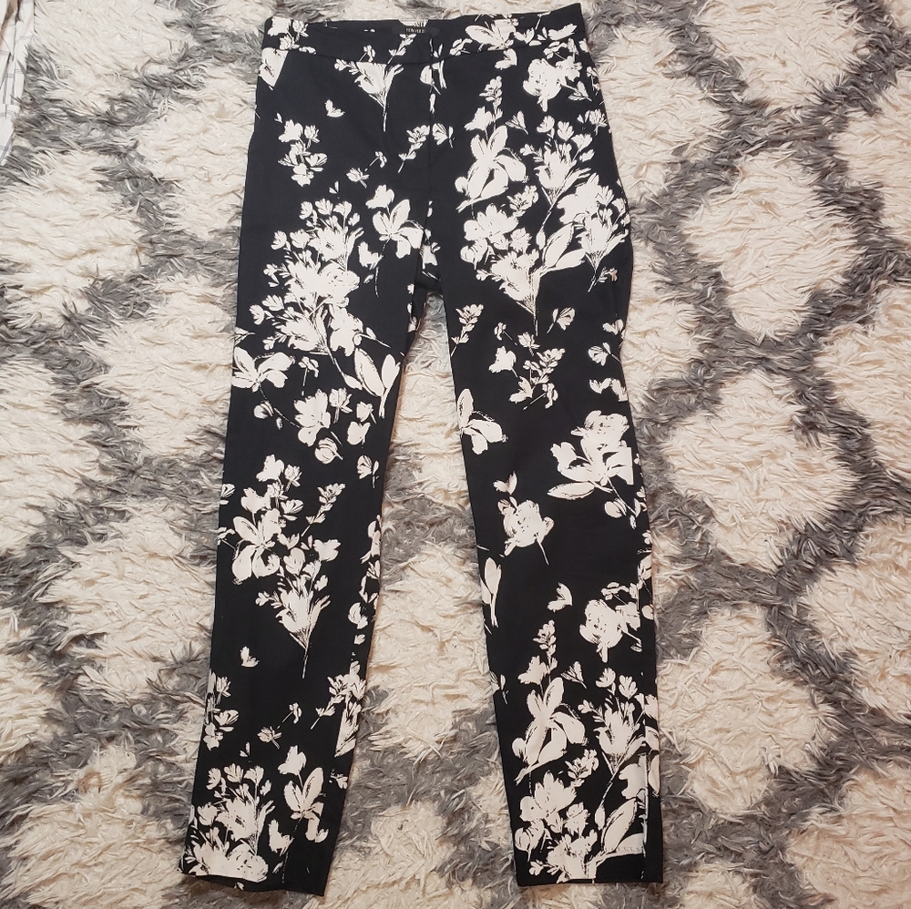 Forever 21 black and white floral trousers